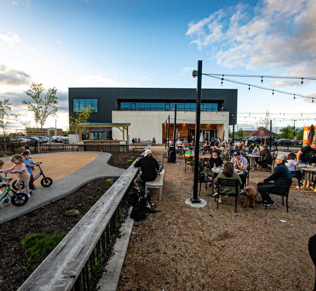 patio-bentonville-brewing